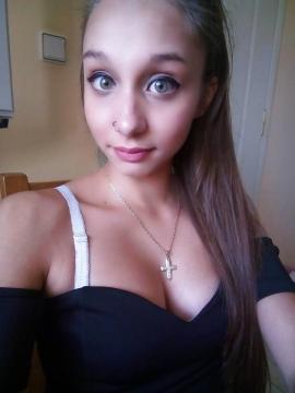 Lina95 aus Nordrhein-Westfalen,Deutschland